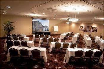Hotel Houston-webster By Ihg Webster